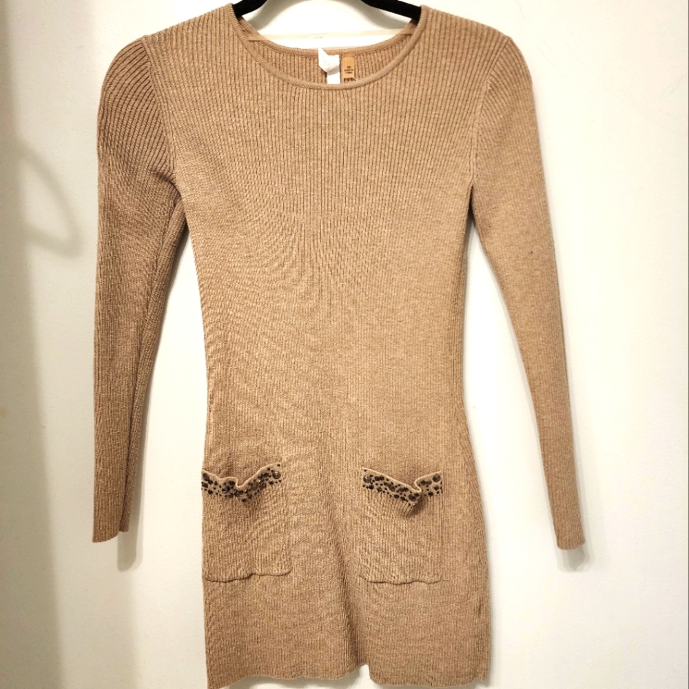 Brown short sweater dress